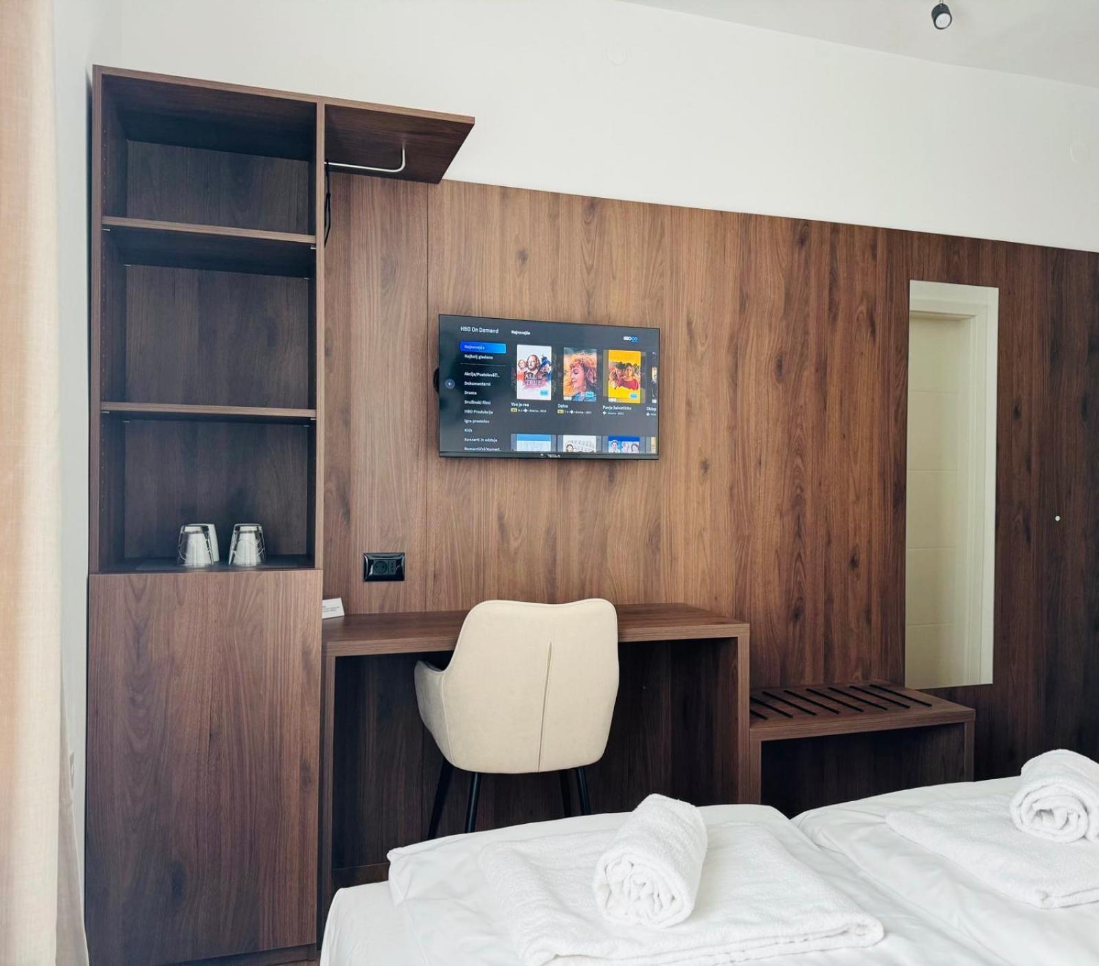 Apartments & Rooms Artemus Belveder Копер Екстериор снимка